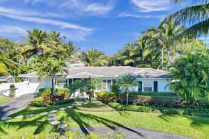 203 NW 15th Street, Delray Beach, FL 33444 Sold 07/16/25