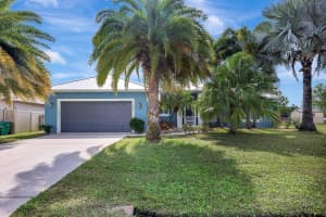 5781 NW Eskimo Circle, Port Saint Lucie, FL 34986 Sold 06/04/25