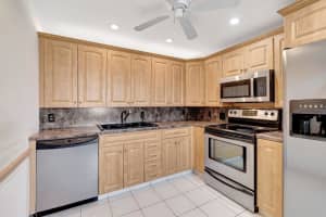 4025 Lincoln B, Boca Raton, FL 33434 Sold 08/22/25