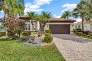 9915 Donato Way, Lake Worth, FL 33467 Sold 06/03/25