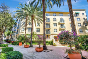630 S Sapodilla Avenue 201, West Palm Beach, FL 33401 Sold 05/01/25