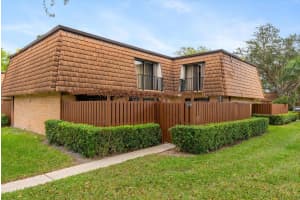 2122 21st Lane, Greenacres, FL 33463 Sold 04/04/25