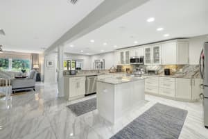 5617 SE Foxcross Place, Stuart, FL 34997 Sold 05/01/25