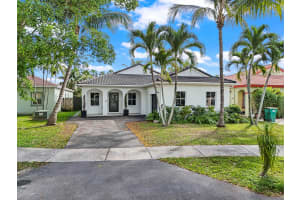 86 NW 4th Street, Homestead, FL 33030 Sold 04/22/25