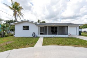 2615 Oleander Boulevard, Fort Pierce, FL 34982 Sold 04/01/25
