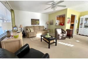 93 Coventry D 93, West Palm Beach, FL 33417 - MLS#R11062687