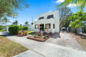 304 Foresteria Drive, Lake Park, FL 33403 Sold 07/01/25