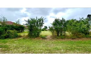 2426 Monterrey Lane, Port Saint Lucie, FL 34953 - MLS#R11062717