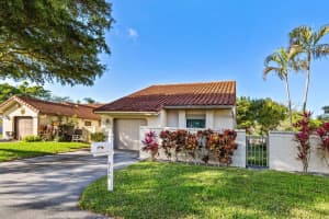 2195 NW 14th Street, Delray Beach, FL 33445 - MLS#R11062718