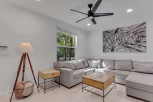 4337 Parkside Drive, Jupiter, FL 33458 Sold 04/10/25
