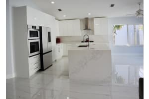 1001 Cape Cod Terrace, Greenacres, FL 33413 Sold 07/03/25