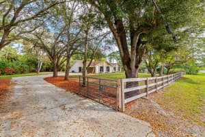 16059 Cornwall Drive E, Loxahatchee Groves, FL 33470 Sold 04/14/25