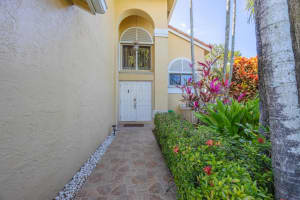 7699 Grovewood Drive, Lake Worth, FL 33467 Sold 04/01/25