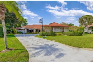 6 Graemoor Terrace, Palm Beach Gardens, FL 33418 Sold 07/16/25