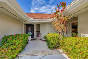 6 Graemoor Terrace, Palm Beach Gardens, FL 33418 Sold 07/16/25