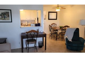114 Chatham E, West Palm Beach, FL 33417 - MLS#R11062918