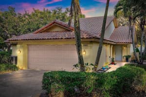 2980 Burgoyne Lane, West Palm Beach, FL 33409 Sold 03/21/25