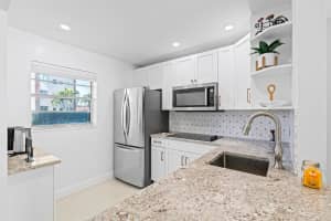 2800 NW 47th Terrace 105b, Lauderdale Lakes, FL 33313 - MLS#R11062967
