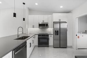 6092 Kings Gate Circle, Delray Beach, FL 33484 Sold 03/19/25