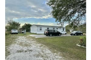 17571 NW 38th Avenue, Okeechobee, FL 34972 - MLS#R11063041