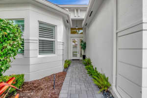 12646 Pink Myrtle Court, Boynton Beach, FL 33473 Sold 04/07/25