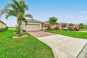 2215 Hawk River Drive SW, Vero Beach, FL 32962 Sold 09/05/25