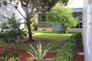 924 Flanders T, Delray Beach, FL 33484 Sold 03/27/25