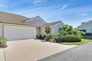 131 N Lakeshore Drive, Hypoluxo, FL 33462 Sold 05/23/25