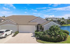 131 N Lakeshore Drive, Hypoluxo, FL 33462 Sold 05/23/25
