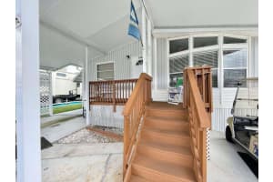 5348 SE 64th Terrace, Okeechobee, FL 34974 Sold 04/08/25