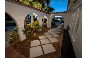 1441 Indian Road E, Lake Clarke Shores, FL 33406 Sold 03/31/25