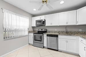 9270 Vista Del Lago E27, Boca Raton
