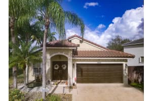20315 SW 5th Street, Pembroke Pines, FL 33029 Sold 03/24/25