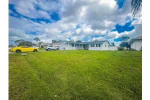 821 Barber Street, Sebastian, FL 32958 - MLS#R11063362