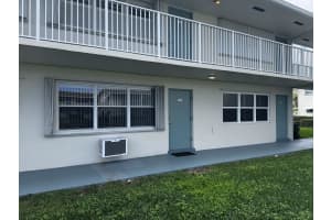 680 Horizons W 110, Boynton Beach