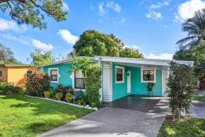 2350 NW 2nd Street, Boynton Beach, FL 33435 Sold 05/17/25