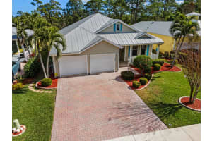 483 NE Stillwater Cove, Port Saint Lucie, FL 34983 Sold 06/10/25
