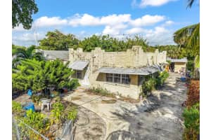 631 30th Street Street, West Palm Beach, FL 33407 Sold 07/21/25