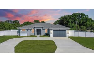 2017 SW Justison Avenue, Port Saint Lucie, FL 34953 - MLS#R11063434
