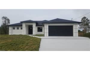 404 Lambda Avenue S, Lehigh Acres, FL 33974 - MLS#R11063467