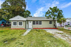 8657 SE 8657 Anthion Way, Hobe Sound, FL 33455 Sold 04/10/25