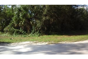 9675 79th Street, Vero Beach, FL 32967 Sold 04/08/25