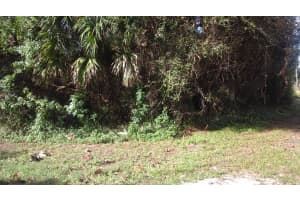 9675 79th Street, Vero Beach, FL 32967 Sold 04/08/25