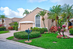 4578 Carlton Golf Drive, Lake Worth, FL 33449 Sold 04/29/25