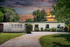 426 SE Tranquilla Avenue, Port Saint Lucie, FL 34983 Sold 07/10/25