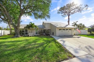 15 Hemlock Lane, Tequesta, FL 33469 Sold 08/01/25