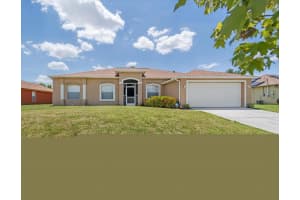 821 Carlfield Avenue, Lehigh Acres