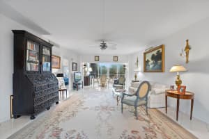 389 S Lake Drive 2f, Palm Beach, FL 33480 Sold 08/01/25