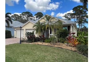 572 NE Canoe Park Circle, Port Saint Lucie, FL 34983 Sold 06/26/25