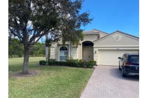 1486 Se Legacy Cove Circle, Stuart